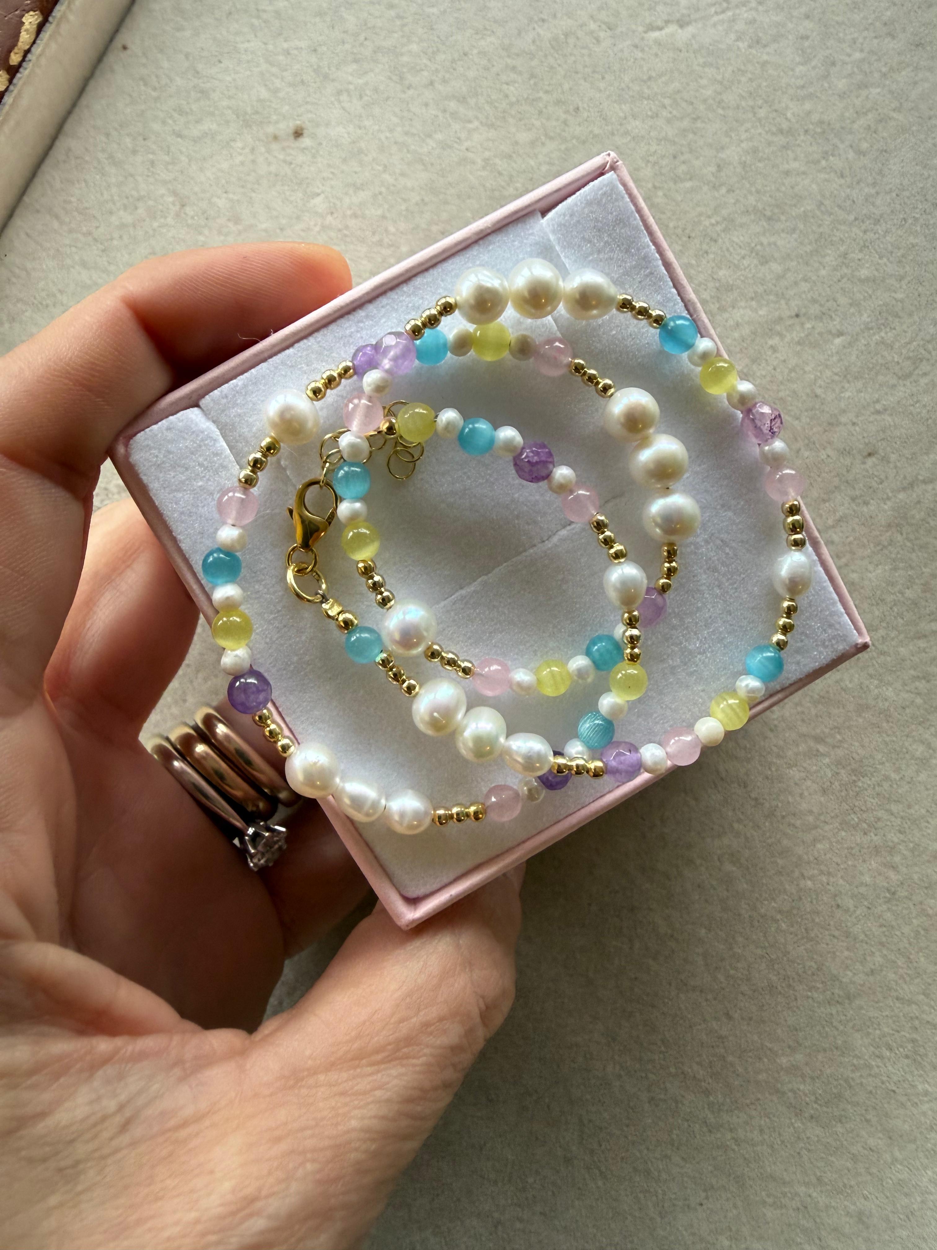 Choker Bloom