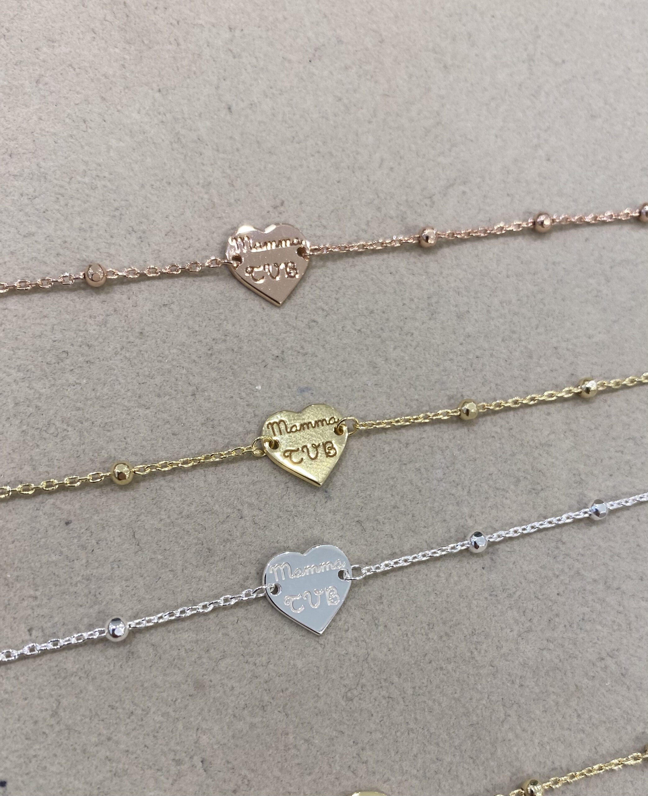 Bracciale rosario piastrina incisa personalizzabile