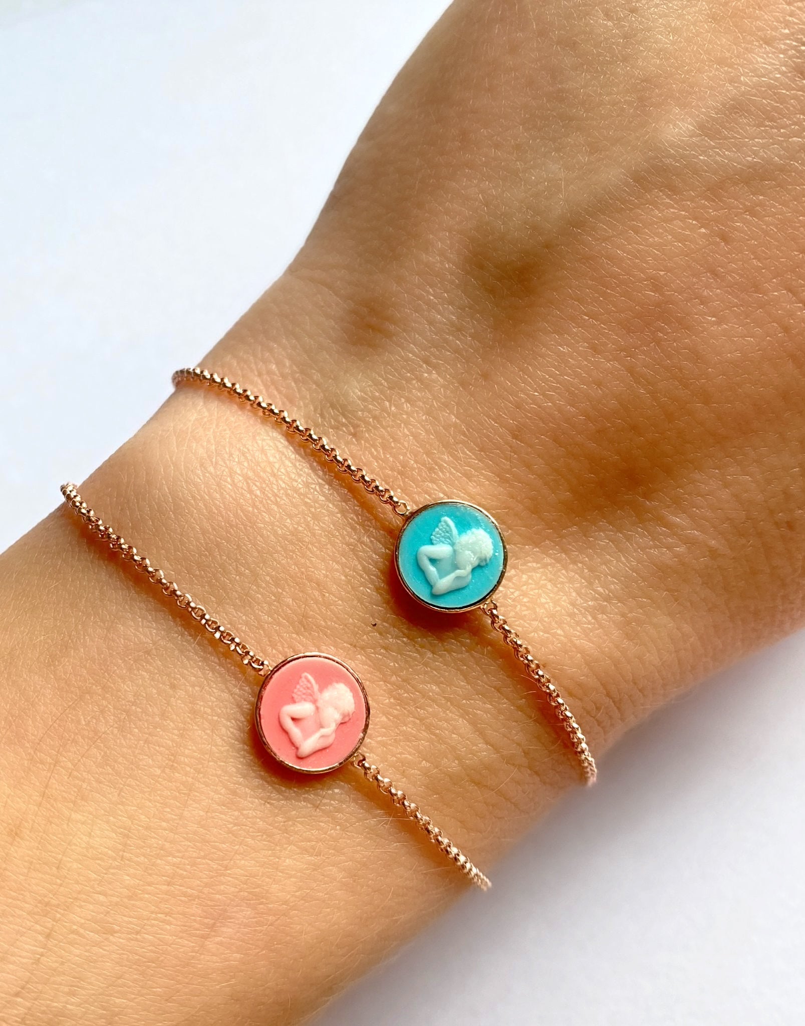 Bracciale angioletto protettore rosa o azzurro