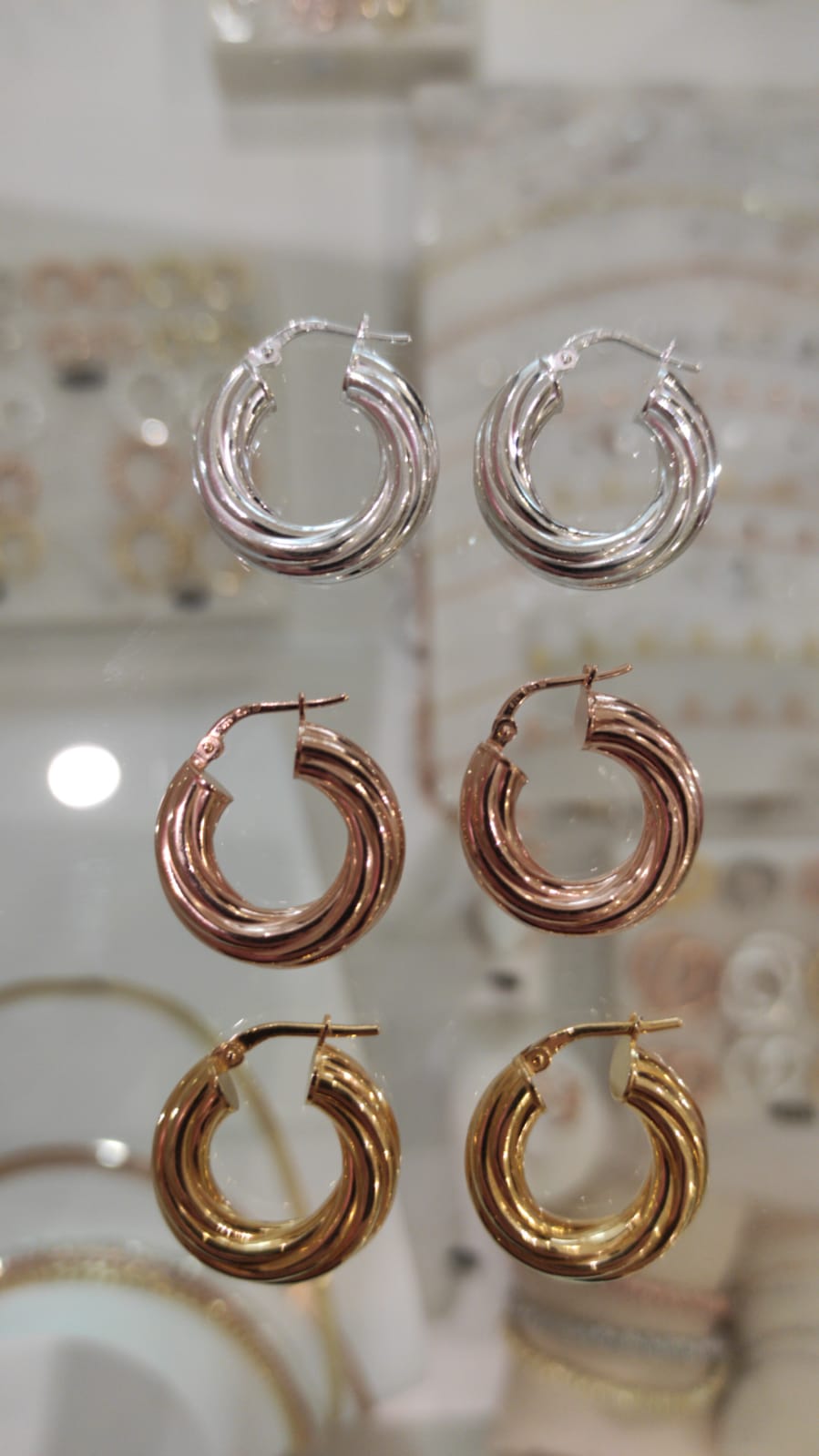 Orecchini bombati retrò