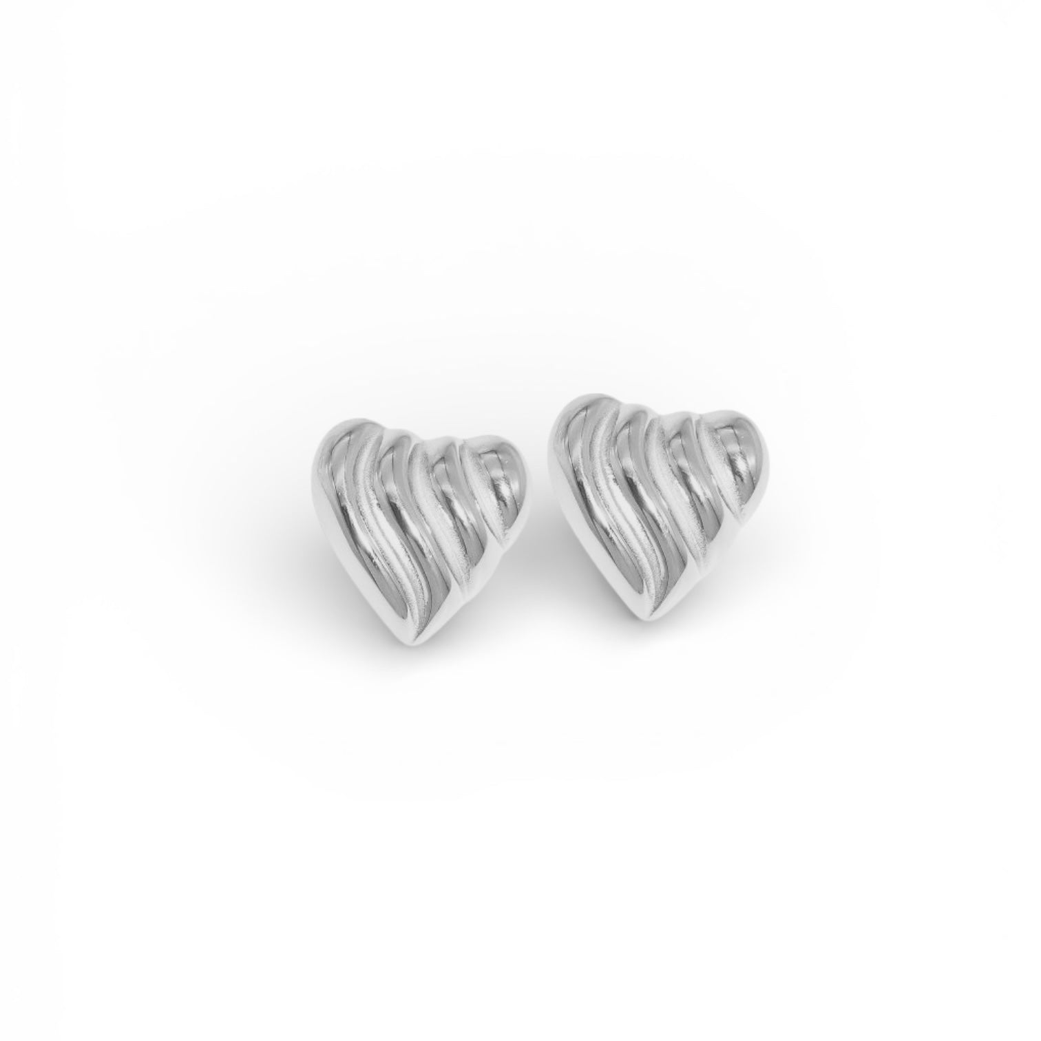 Orecchini cuore rigato brass