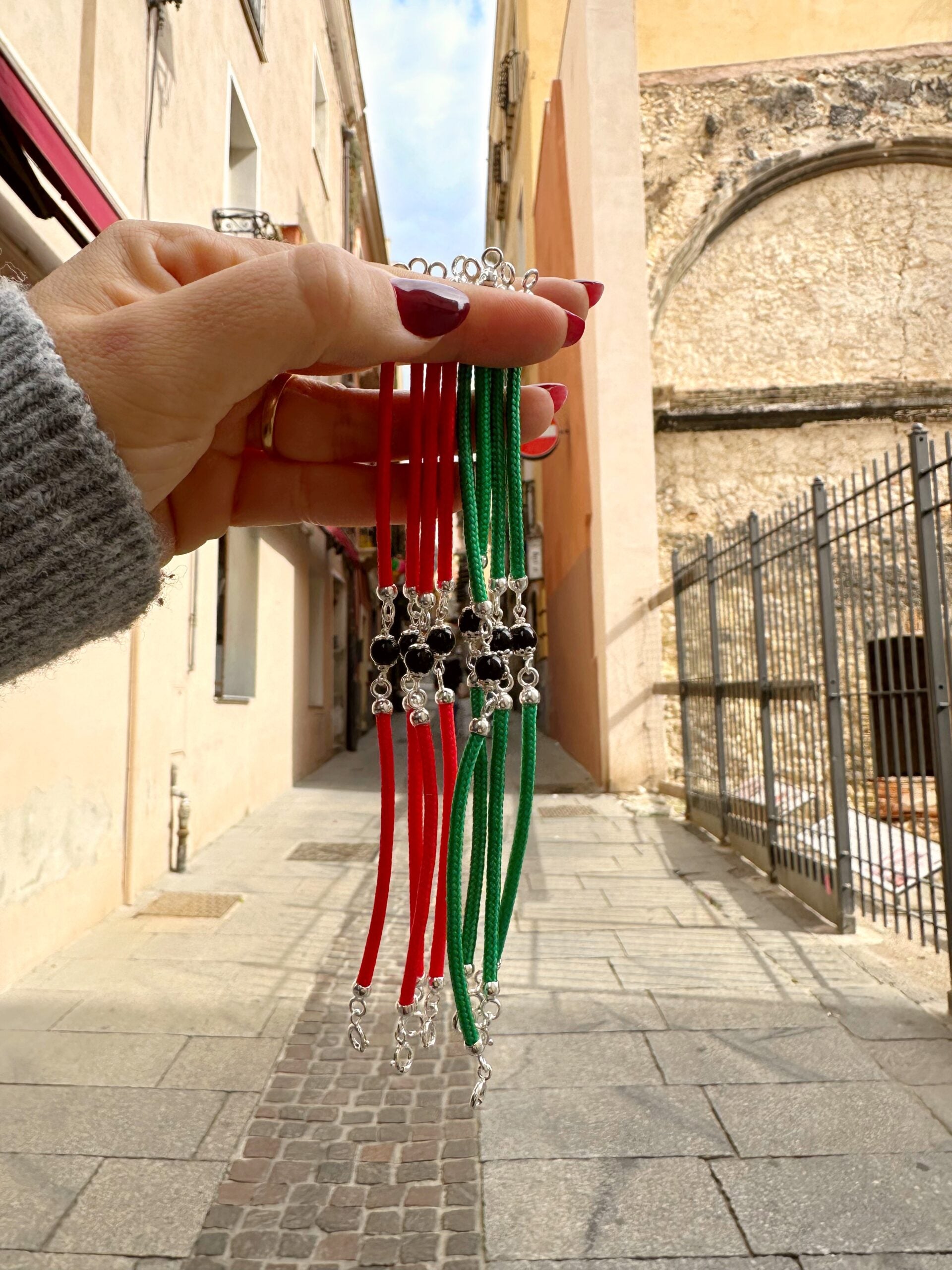 Bracciale porta fortuna sagola e coccu