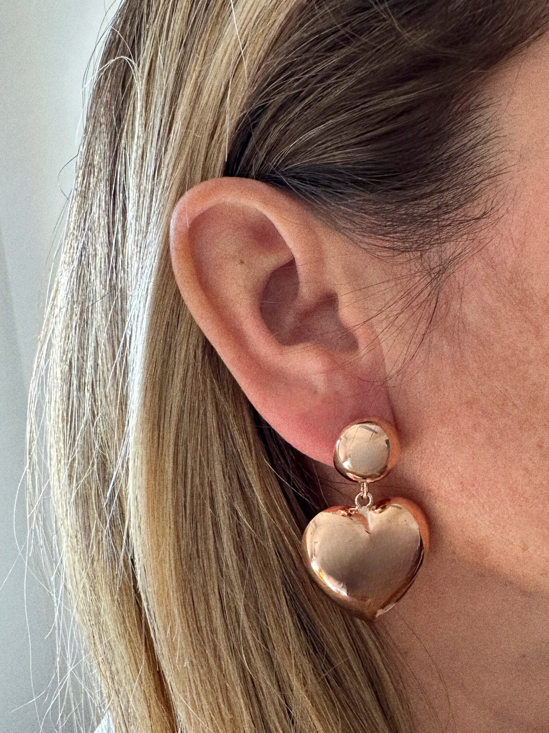 Orecchini a lobo bottone small cuore bombato big