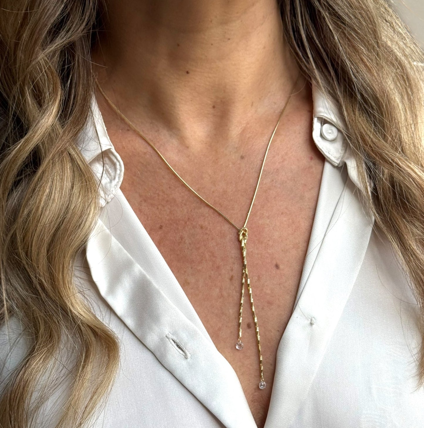 Collana tie nodo doppio punto luce