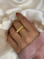 Anello linear brass