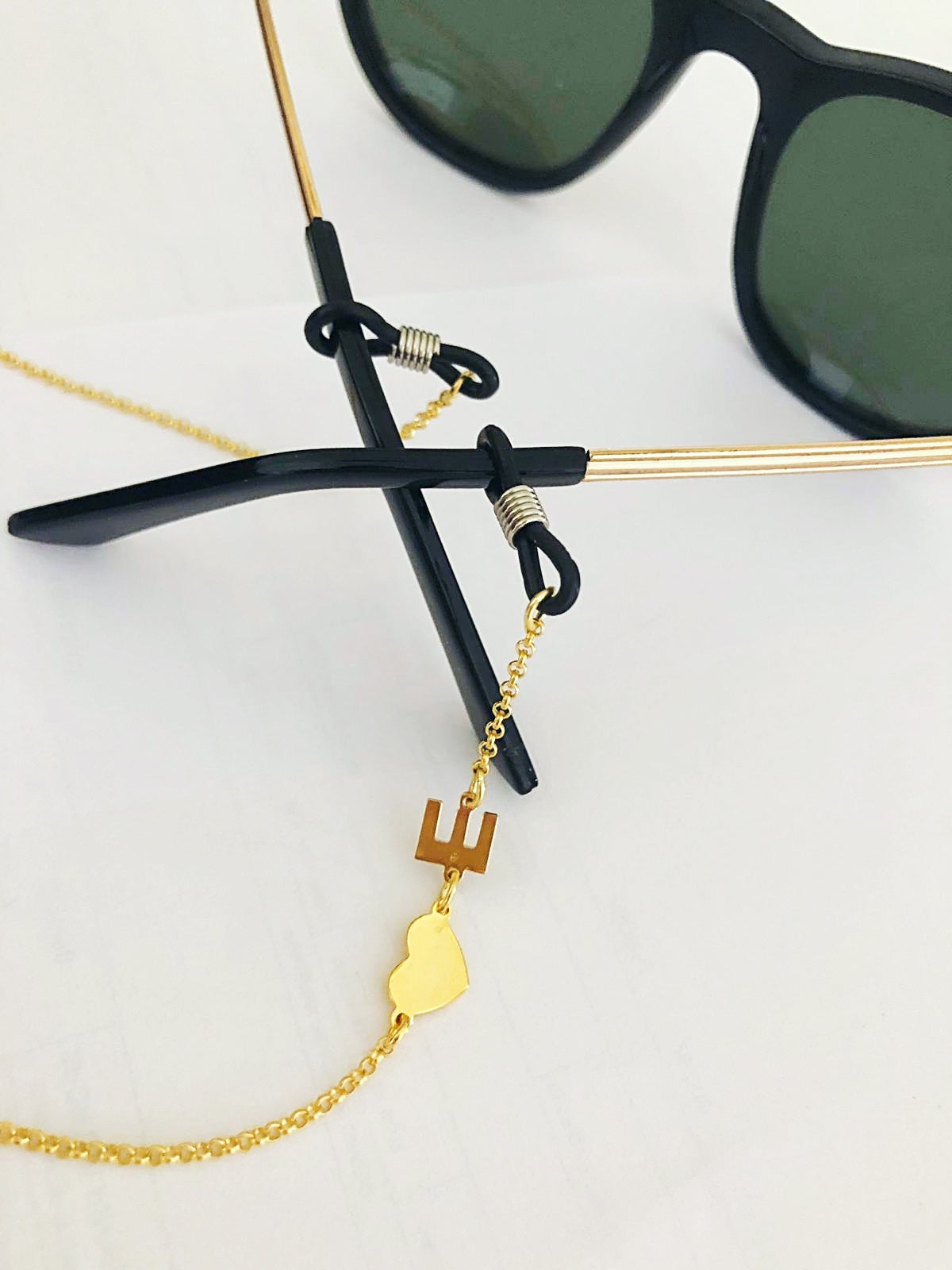 catena per occhiali con cuore o stella e inziale