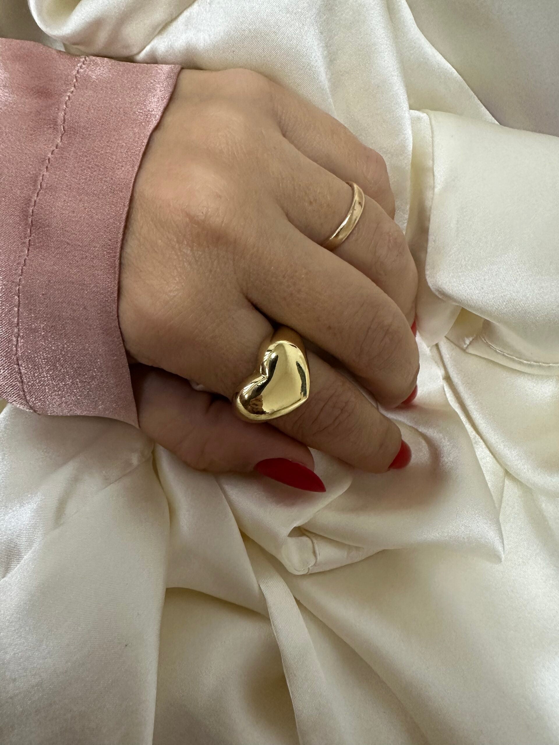 Anello cuore bombato brass